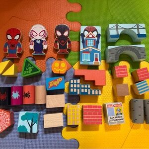 Just Play Marvel Spidey and His Amazing Friends Wooden Block Set, 30 pieces